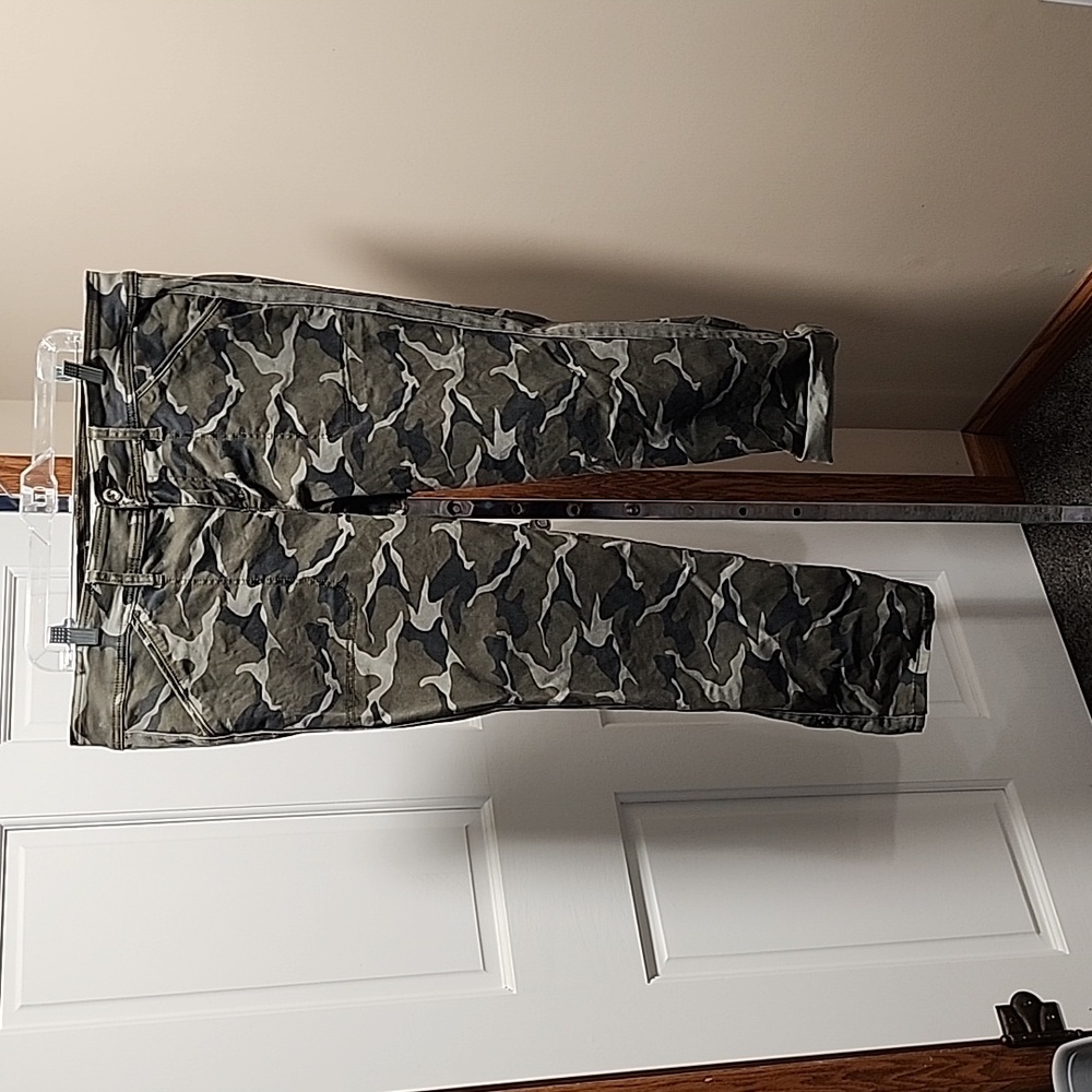 Torrid camo ankle pant